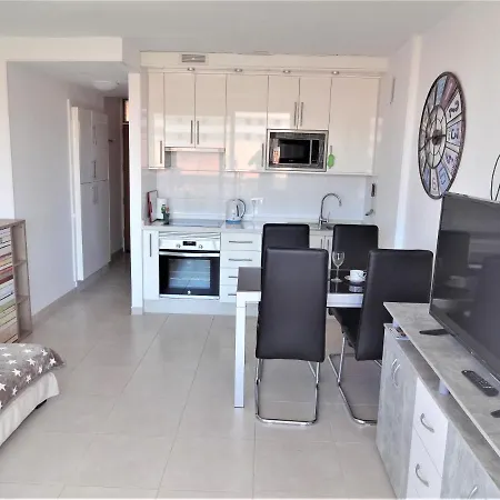Lovely With Sea View And Free Wifi, Center Of Americas Playa Honda 아파트 플라야데라스아메리카스