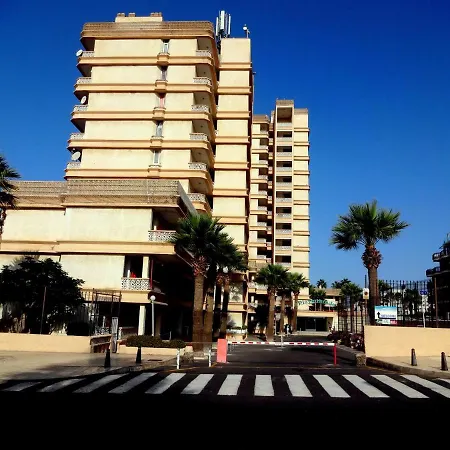 Lovely With Sea View And Free Wifi, Center Of Americas Playa Honda 아파트
